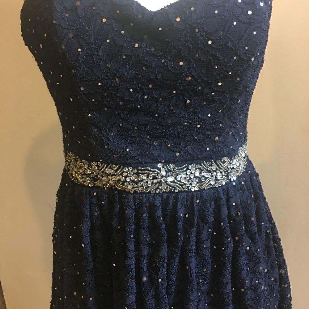 B. Smart Party dress   - Picture 2 of 6